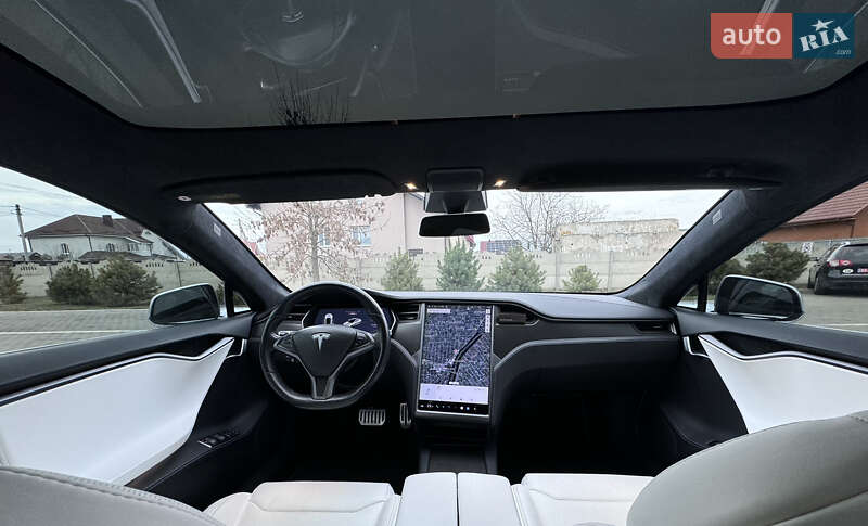 Лифтбек Tesla Model S 2018 в Луцке фото 37 Лифтбек Tesla Model S 2018 в Луцке