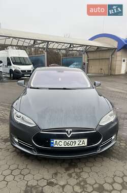 Ліфтбек Tesla Model S 2013 в Луцьку