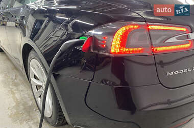 Ліфтбек Tesla Model S 2017 в 