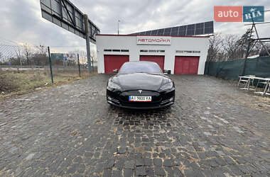 Лифтбек Tesla Model S 2014 в Киеве