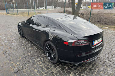 Лифтбек Tesla Model S 2014 в Киеве