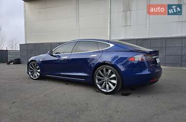 Лифтбек Tesla Model S 2016 в Одессе