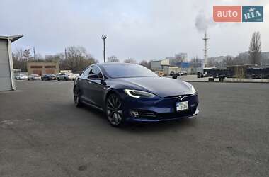 Лифтбек Tesla Model S 2016 в Одессе