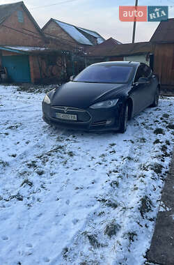 Ліфтбек Tesla Model S 2014 в Львові