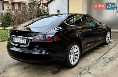 Ліфтбек Tesla Model S 2018 в Львові