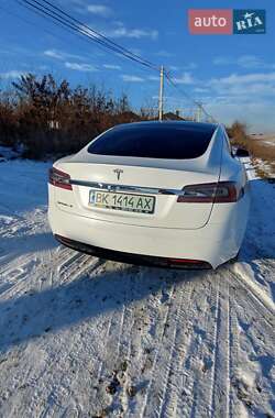Лифтбек Tesla Model S 2018 в 