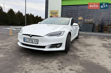 Ліфтбек Tesla Model S 2013 в Ковелі