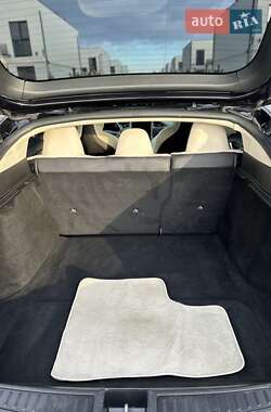 Лифтбек Tesla Model S 2018 в 