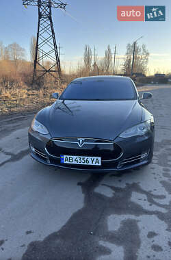 Ліфтбек Tesla Model S 2014 в Калинівці