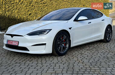 Лифтбек Tesla Model S 2023 в Львове