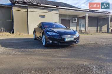 Лифтбек Tesla Model S 2014 в 