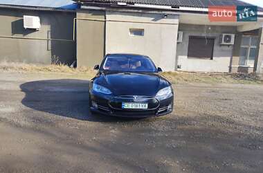Лифтбек Tesla Model S 2014 в 