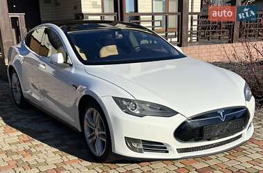 Ліфтбек Tesla Model S 2013 в Одесі