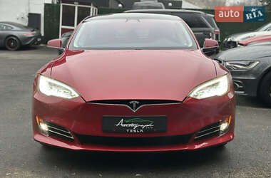 Лифтбек Tesla Model S 2018 в 