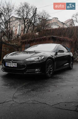 Ліфтбек Tesla Model S 2013 в Вінниці