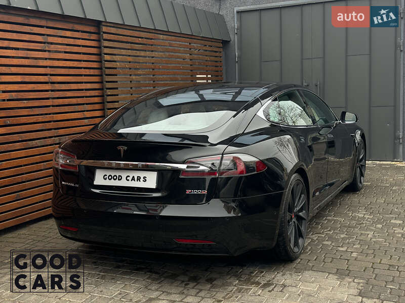 Лифтбек Tesla Model S 2017 в Одессе
