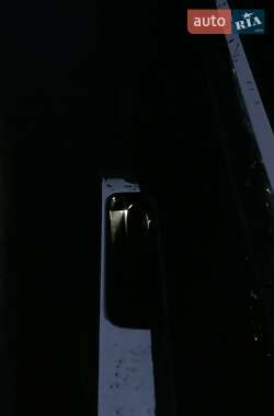 Лифтбек Tesla Model S 2013 в 