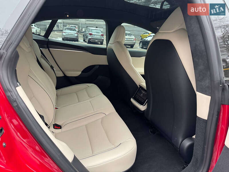 Ліфтбек Tesla Model S 2022 в Києві фото 14 Ліфтбек Tesla Model S 2022 в Києві
