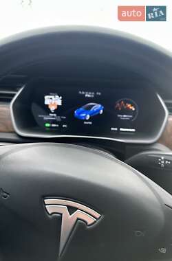 Лифтбек Tesla Model S 2018 в Харькове