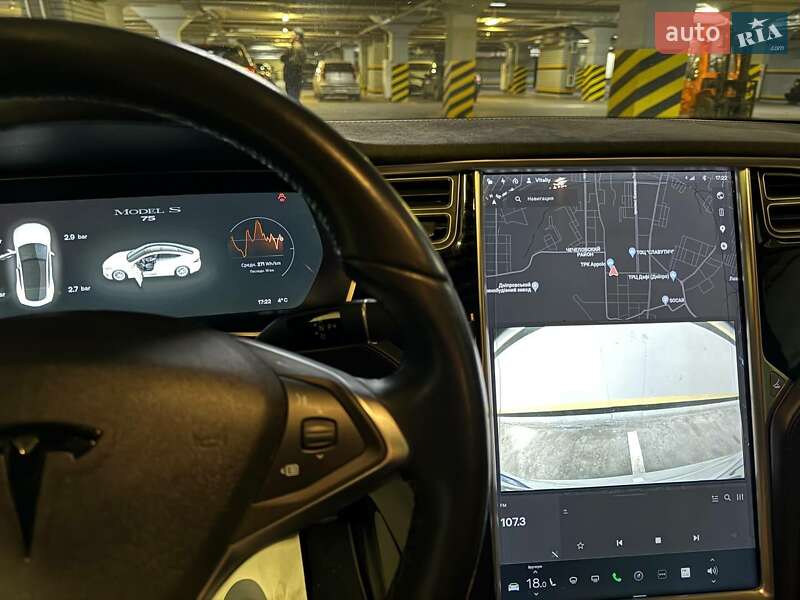 Лифтбек Tesla Model S 2016 в Днепре