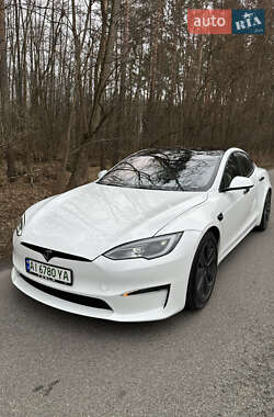 Лифтбек Tesla Model S 2022 в Киеве