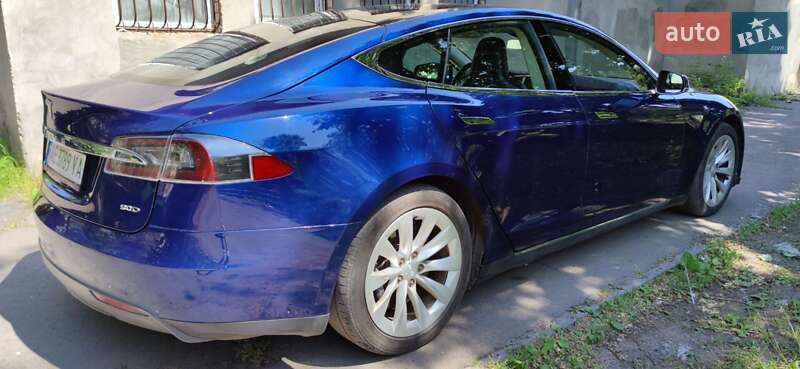 Ліфтбек Tesla Model S 2016 в Кривому Розі фото 4 Ліфтбек Tesla Model S 2016 в Кривому Розі