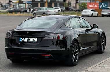 Ліфтбек Tesla Model S 2021 в Києві