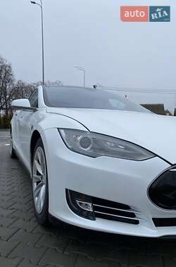 Ліфтбек Tesla Model S 2012 в Вінниці