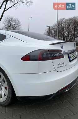 Ліфтбек Tesla Model S 2012 в Вінниці