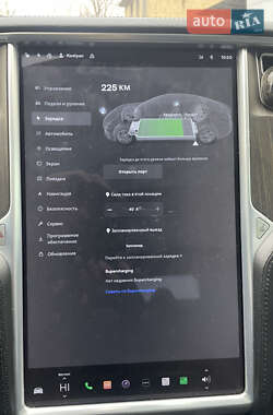 Лифтбек Tesla Model S 2013 в 
