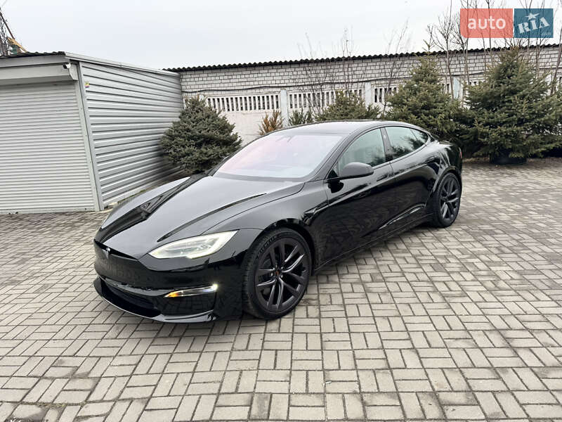 Лифтбек Tesla Model S 2021 в Днепре