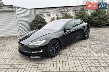 Лифтбек Tesla Model S 2021 в 