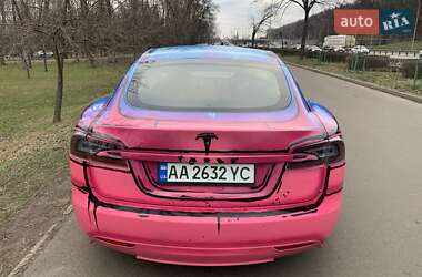 Ліфтбек Tesla Model S 2014 в Києві