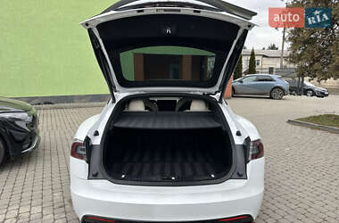 Лифтбек Tesla Model S 2021 в Луцке