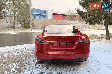 Лифтбек Tesla Model S 2018 в 