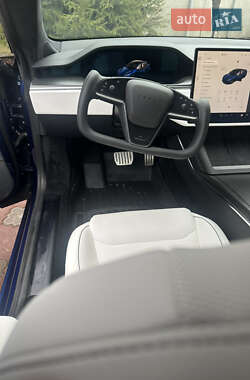 Лифтбек Tesla Model S 2022 в 