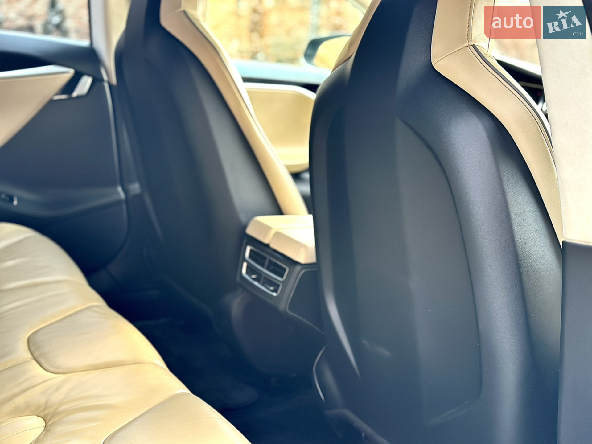 2014 Tesla Model S - мініатюра 43