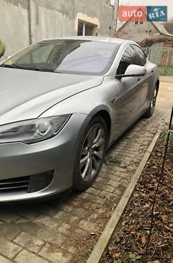 Ліфтбек Tesla Model S 2013 в Львові