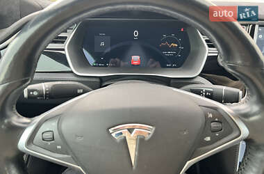 Лифтбек Tesla Model S 2015 в Николаеве