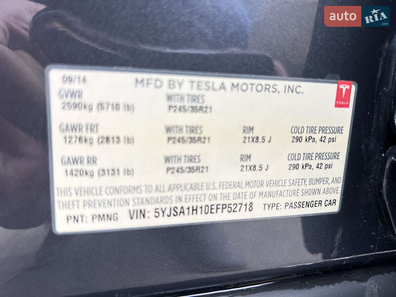 Лифтбек Tesla Model S 2014 в Киеве
