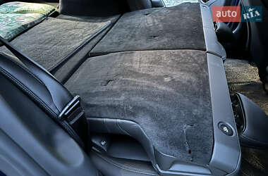 Лифтбек Tesla Model S 2021 в 