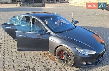 Ліфтбек Tesla Model S 2015 в Зборові