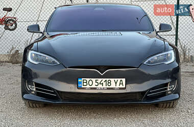 Ліфтбек Tesla Model S 2018 в Тернополі