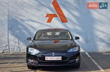 Лифтбек Tesla Model S 2014 в 
