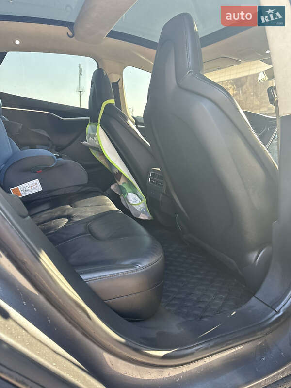 Лифтбек Tesla Model S 2014 в Запорожье фото 16 Лифтбек Tesla Model S 2014 в Запорожье