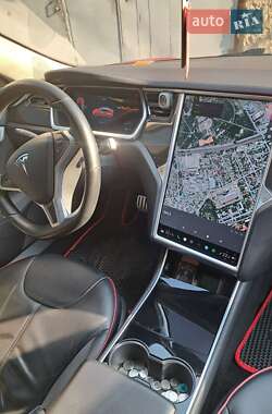 Ліфтбек Tesla Model S 2013 в Одесі