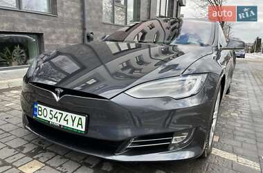 Лифтбек Tesla Model S 2019 в Тернополе