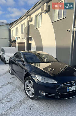 Лифтбек Tesla Model S 2013 в 