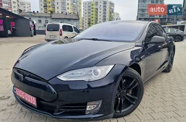 Лифтбек Tesla Model S 2014 в Львове