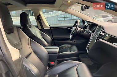 Ліфтбек Tesla Model S 2015 в 